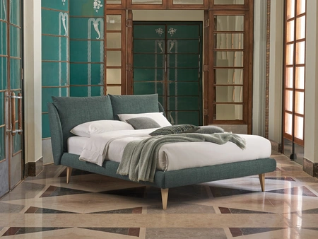 Letto Helmut con cuscinature testiera mobili di Dorelan Letti